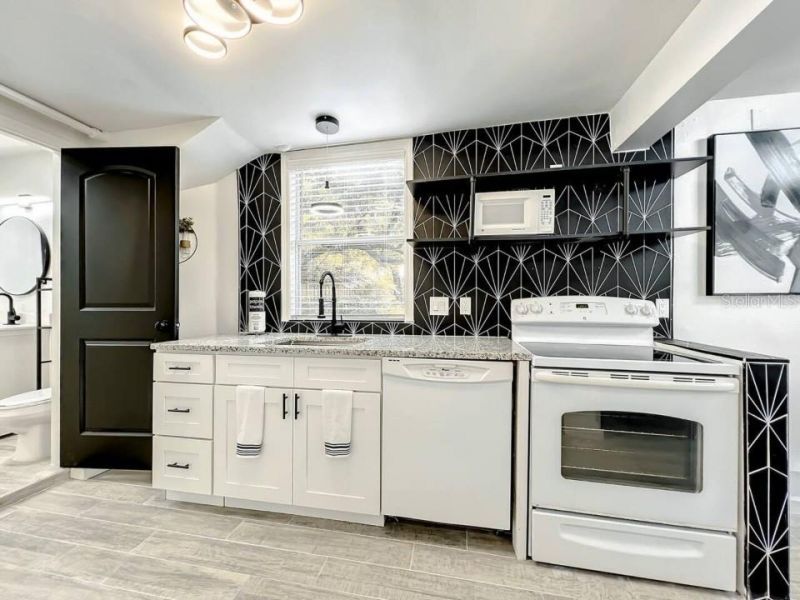 1829 Hollenbeck Drive, Orlando, FL 32806 Photo