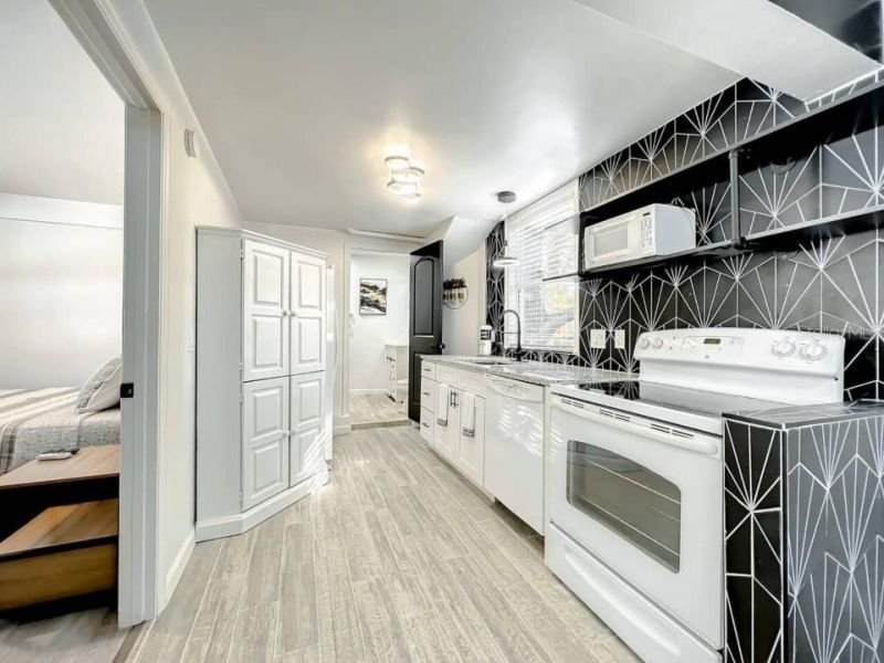 1829 Hollenbeck Drive, Orlando, FL 32806 Photo