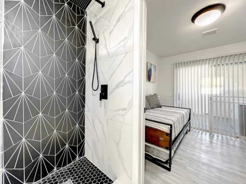 1829 Hollenbeck Drive, Orlando, FL 32806 Photo