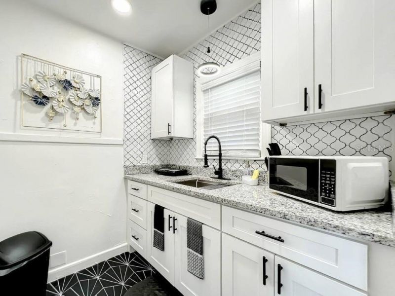 1829 Hollenbeck Drive, Orlando, FL 32806 Photo