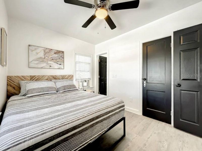 1829 Hollenbeck Drive, Orlando, FL 32806 Photo