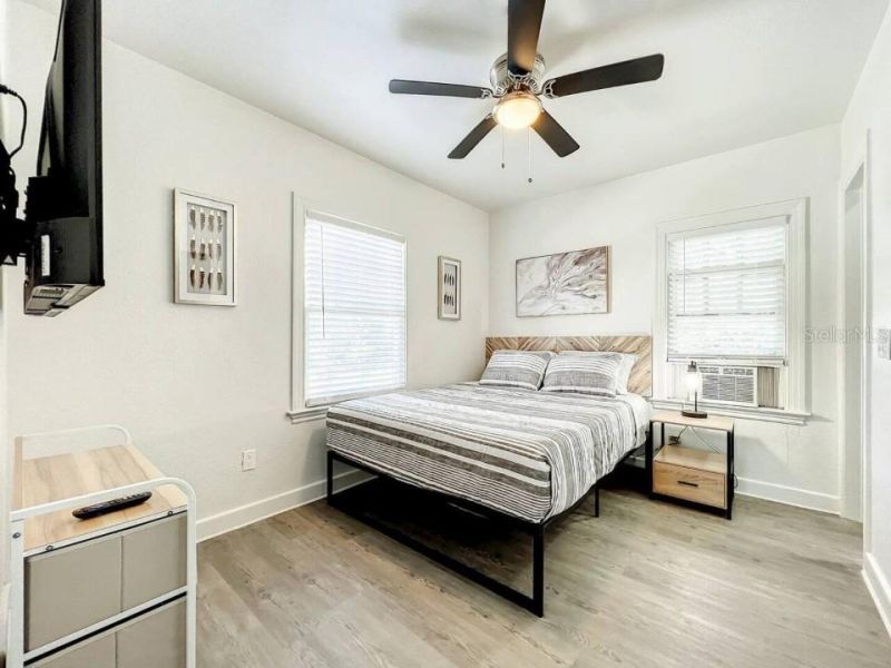 1829 Hollenbeck Drive, Orlando, FL 32806 Photo