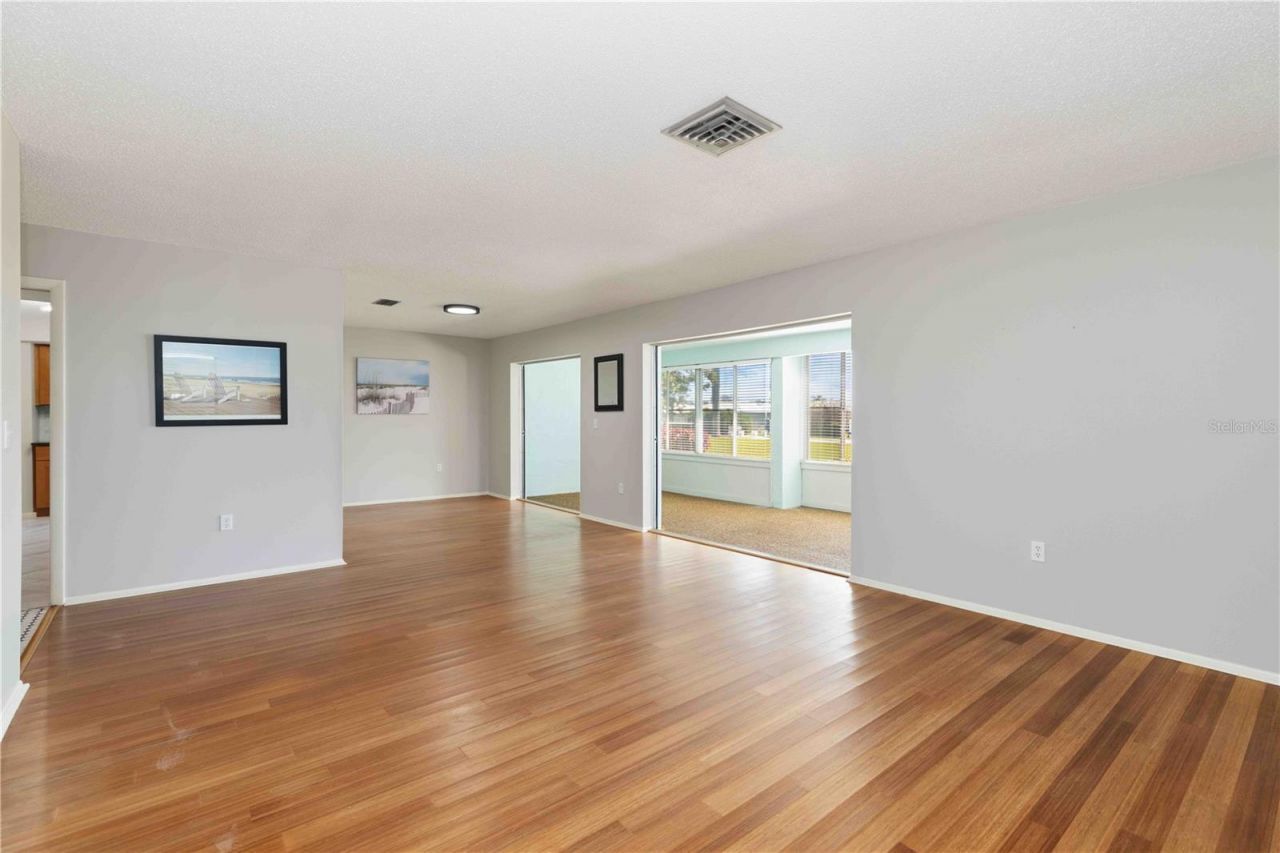 7011 9th Avenue W, Bradenton, FL 34209 Photo