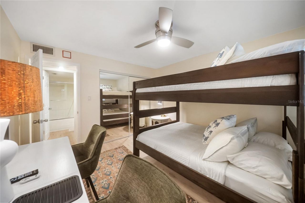 3700 S Osprey Avenue , Unit 118, Sarasota, FL 34239 Photo