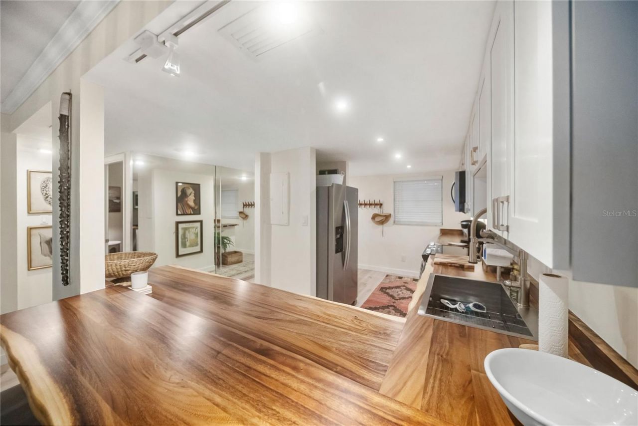 3700 S Osprey Avenue , Unit 118, Sarasota, FL 34239 Photo