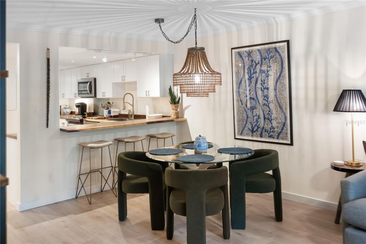 3700 S Osprey Avenue , Unit 118, Sarasota, FL 34239 Photo