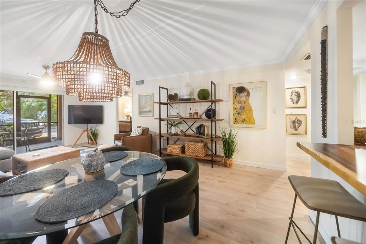 3700 S Osprey Avenue , Unit 118, Sarasota, FL 34239 Photo