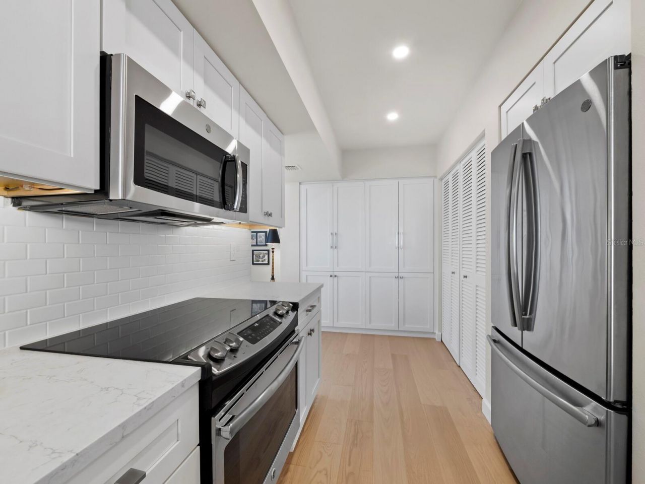 2016 Harbourside Drive, Unit 317, Longboat Key, FL 34228 Photo