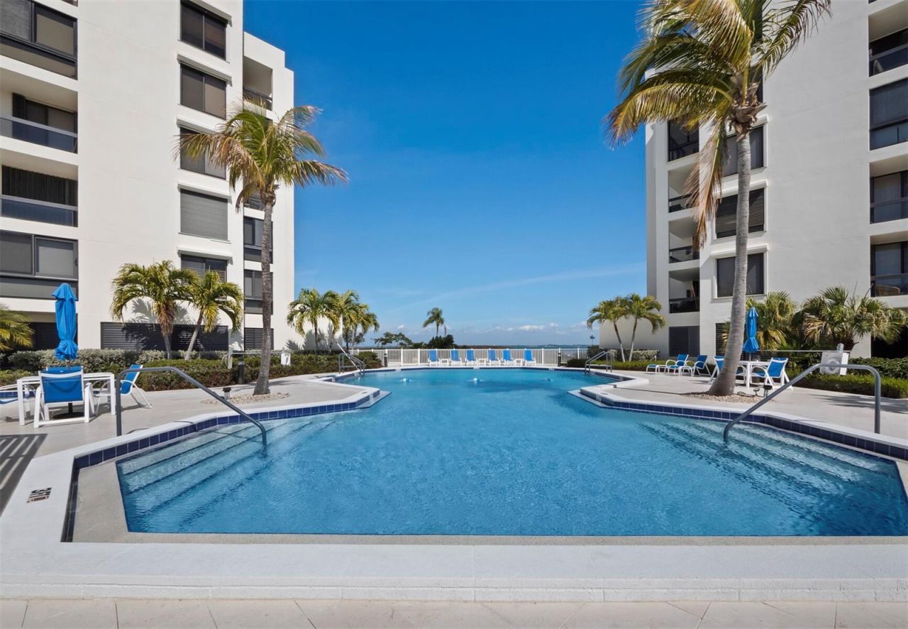 2016 Harbourside Drive, Unit 317, Longboat Key, FL 34228 Photo