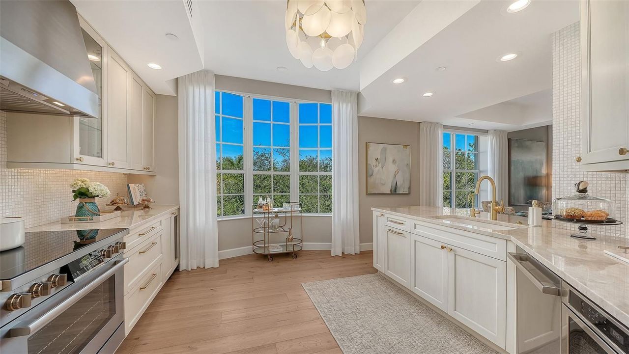 6465 Watercrest Way, Unit 301, Lakewood Ranch, FL 34202 Photo