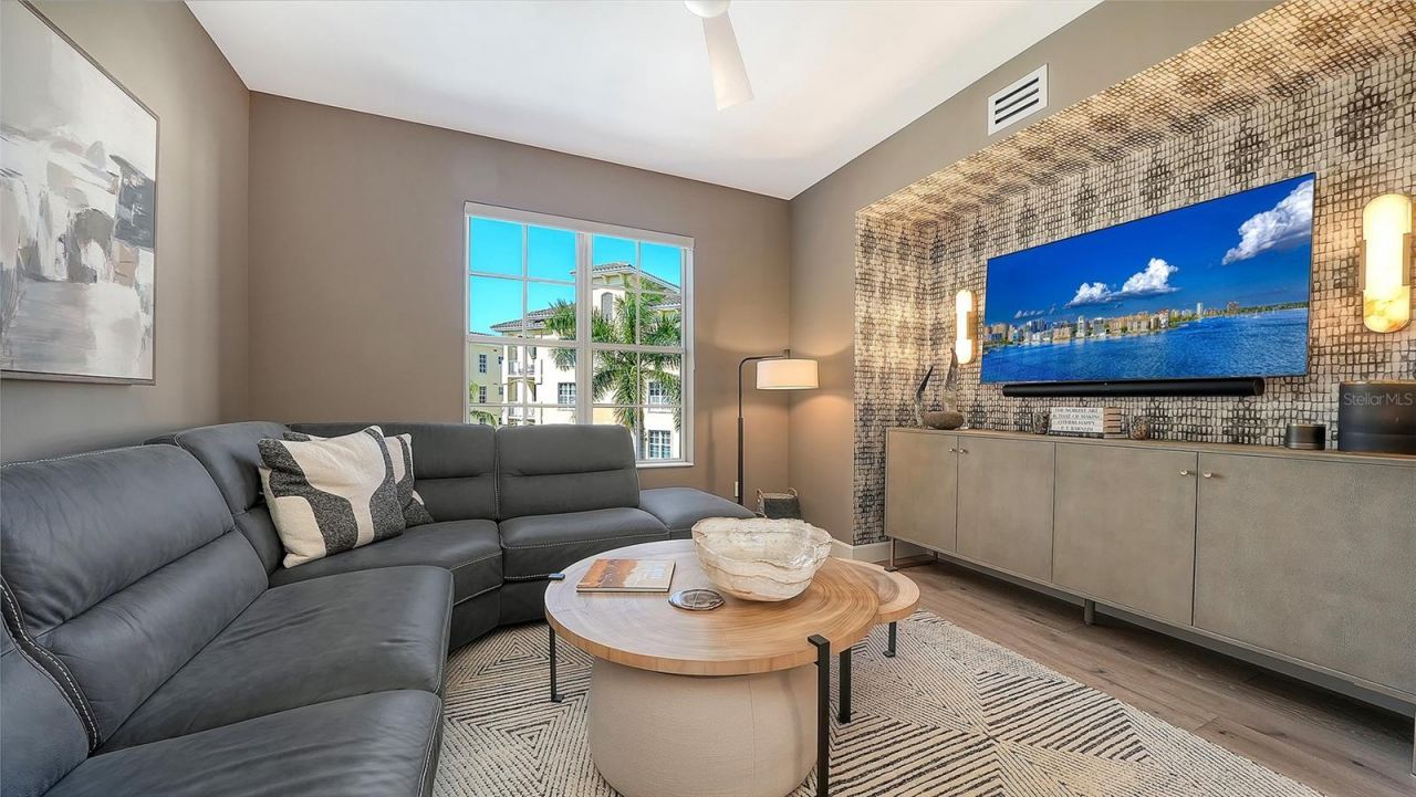 6465 Watercrest Way, Unit 301, Lakewood Ranch, FL 34202 Photo