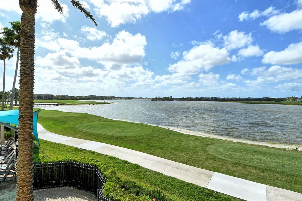 6465 Watercrest Way, Unit 301, Lakewood Ranch, FL 34202 Photo