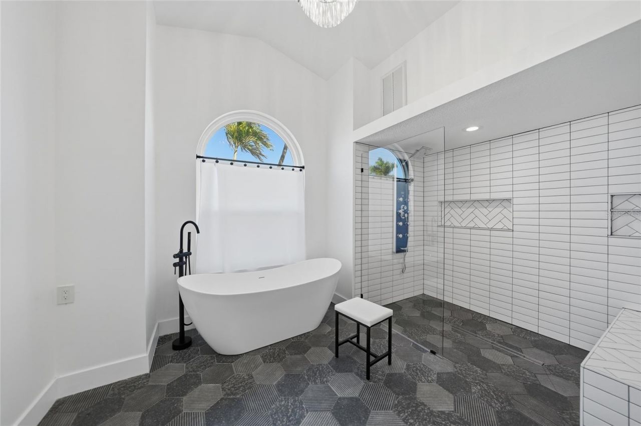 131 Hibiscus Drive, Punta Gorda, FL 33950 Photo