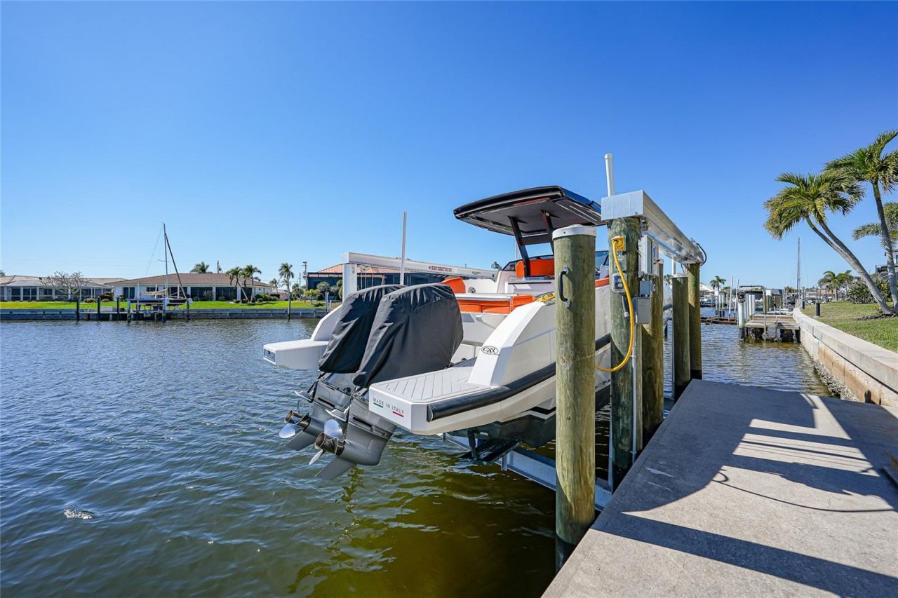 131 Hibiscus Drive, Punta Gorda, FL 33950 Photo