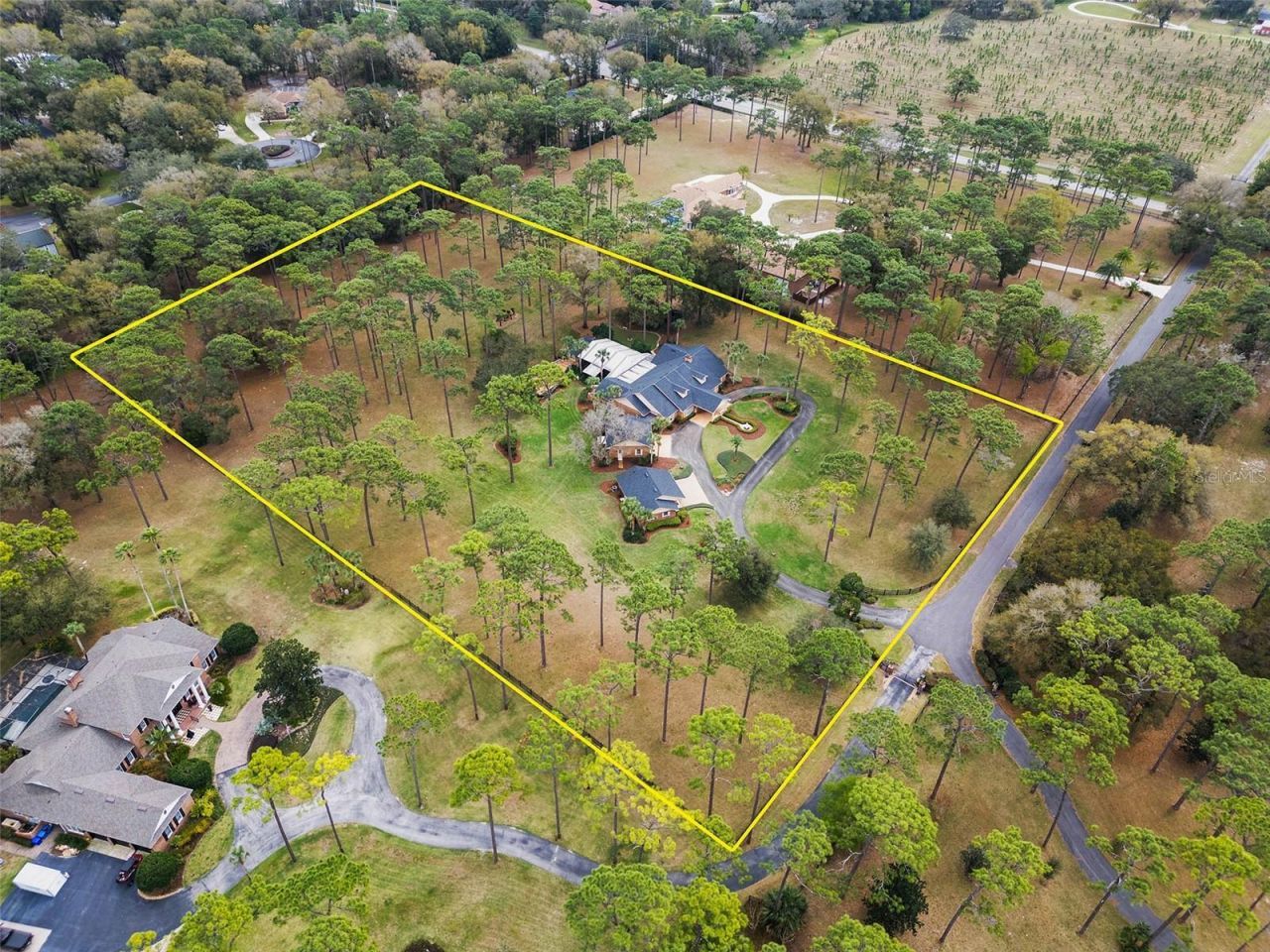 2333 Southern Pines Place, Deland, FL 32724 Photo