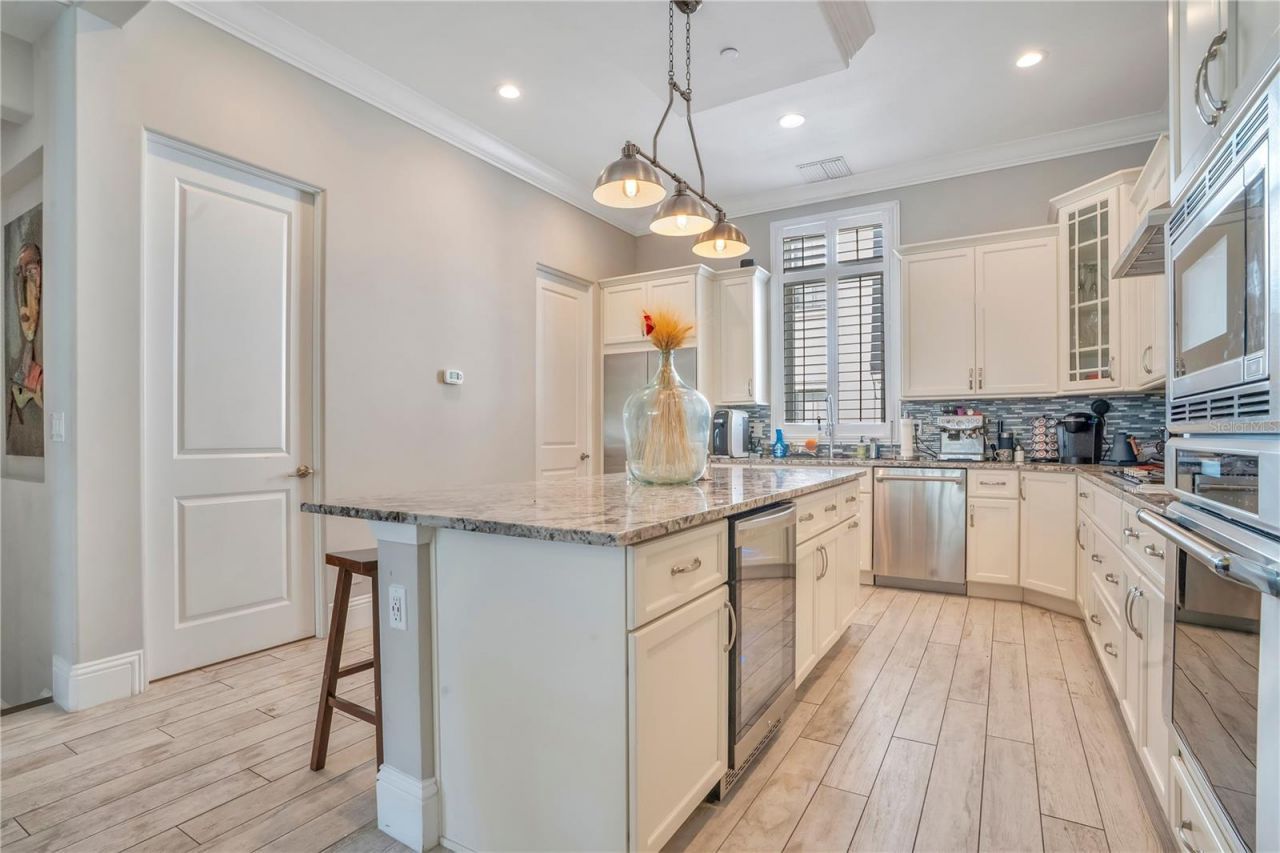 665 Jackson Street , Orlando, FL 32801 Photo