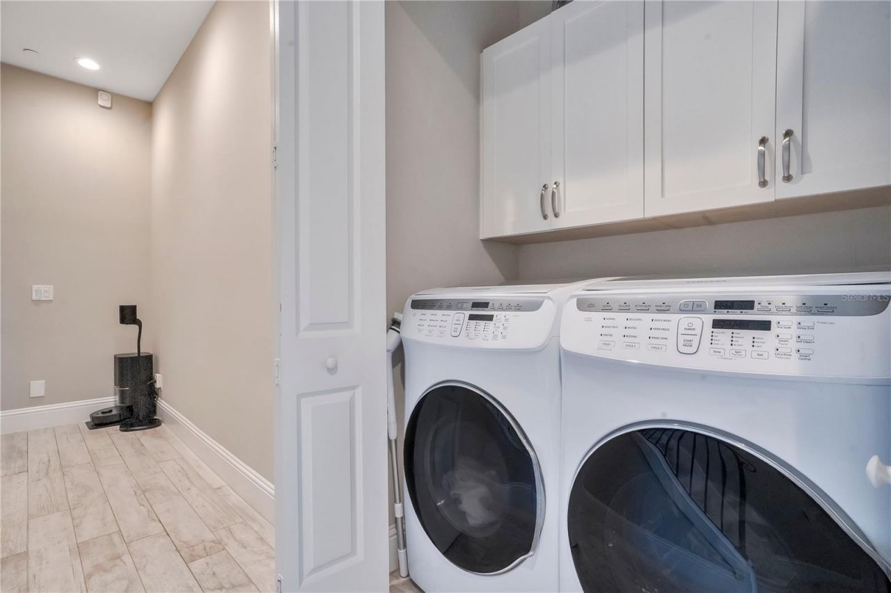 665 Jackson Street , Orlando, FL 32801 Photo