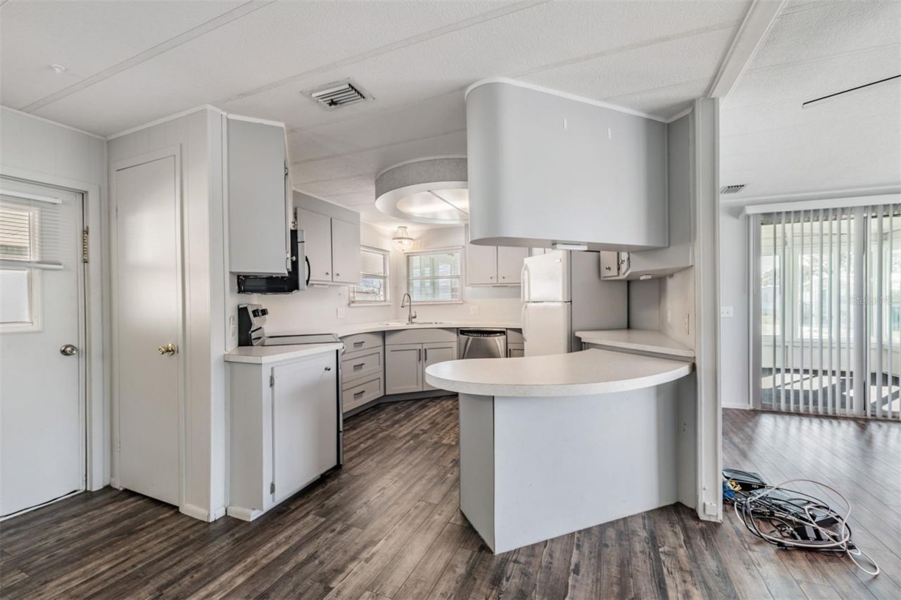 6710 36th Avenue E, Unit 106, Palmetto, FL 34221 Photo