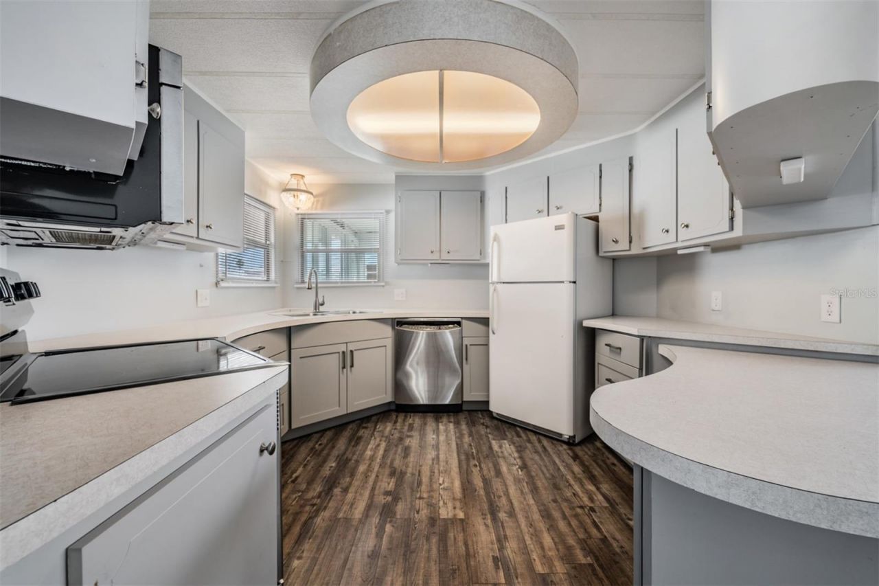 6710 36th Avenue E, Unit 106, Palmetto, FL 34221 Photo