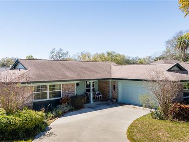 3108 LAKE ELLEN DRIVE , TAMPA, FL 33618