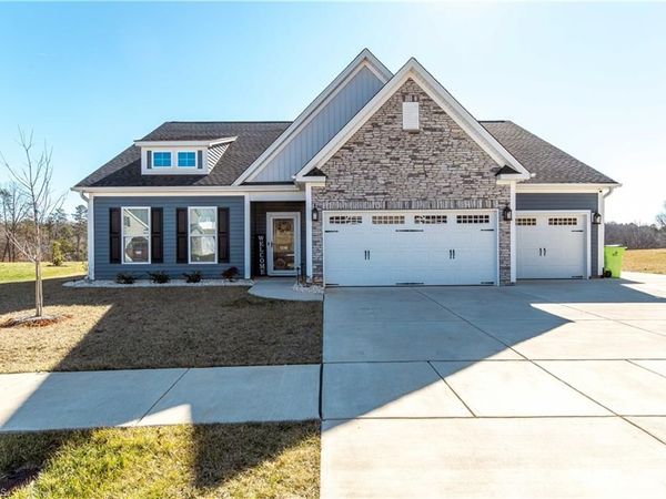 1216 Creek Knoll Drive, Lewisville, NC 27023