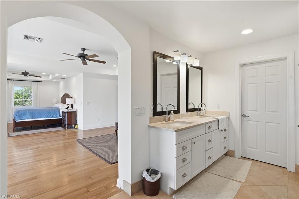 16205 Captiva Dr, Captiva, FL 33924 Photo