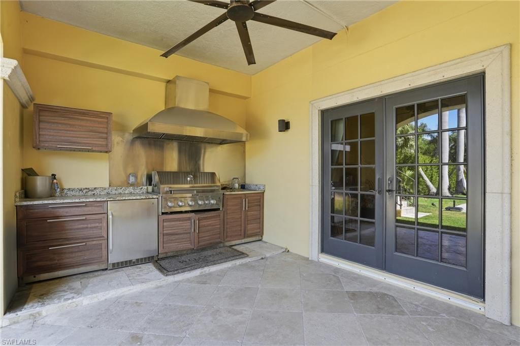 16205 Captiva Dr, Captiva, FL 33924 Photo