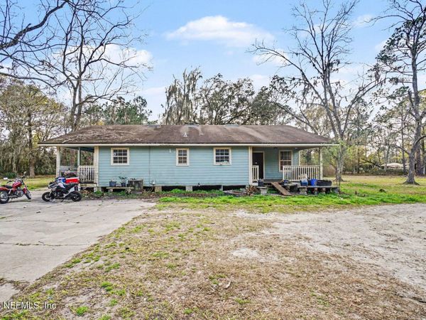3390 LANNIE Road, Jacksonville, FL 32218