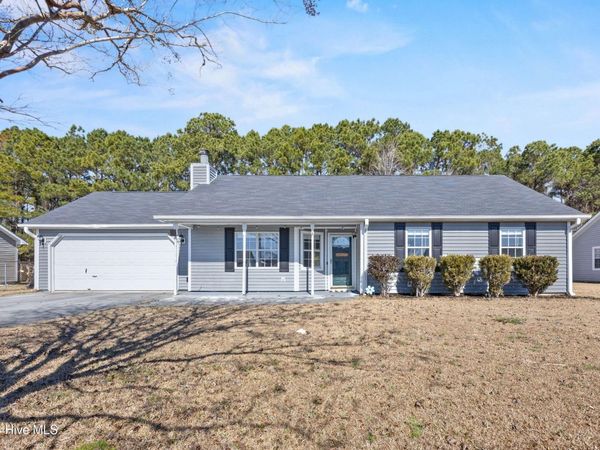 153 Glenwood Drive, Hubert, NC 28539