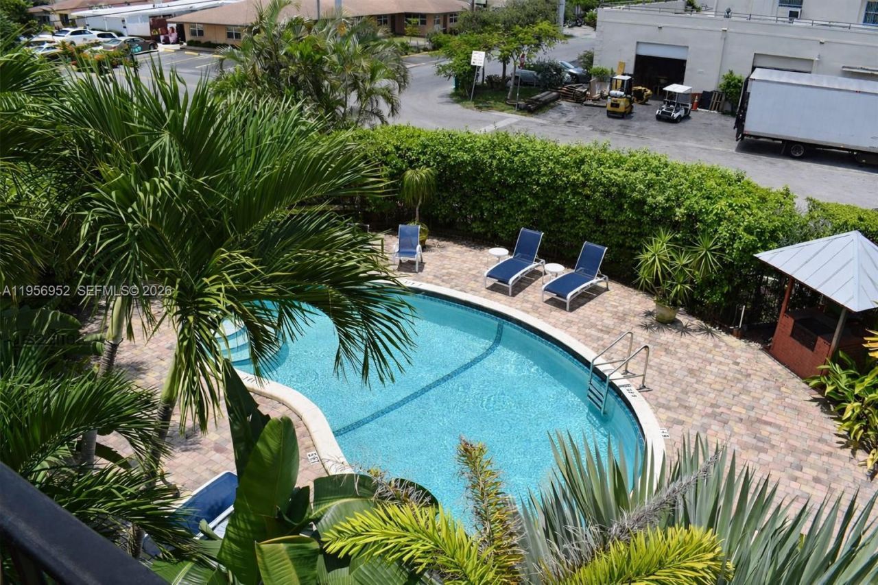 1100 NE 9th Ave , Unit 303, Fort Lauderdale, FL 33304 Photo