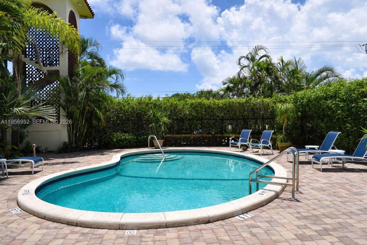 1100 NE 9th Ave , Unit 303, Fort Lauderdale, FL 33304 Photo