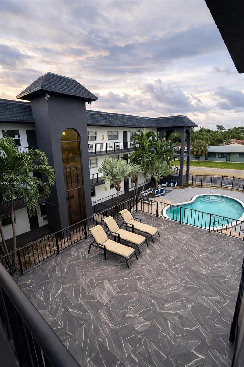 1100 NE 9th Ave , Unit 303, Fort Lauderdale, FL 33304 Photo