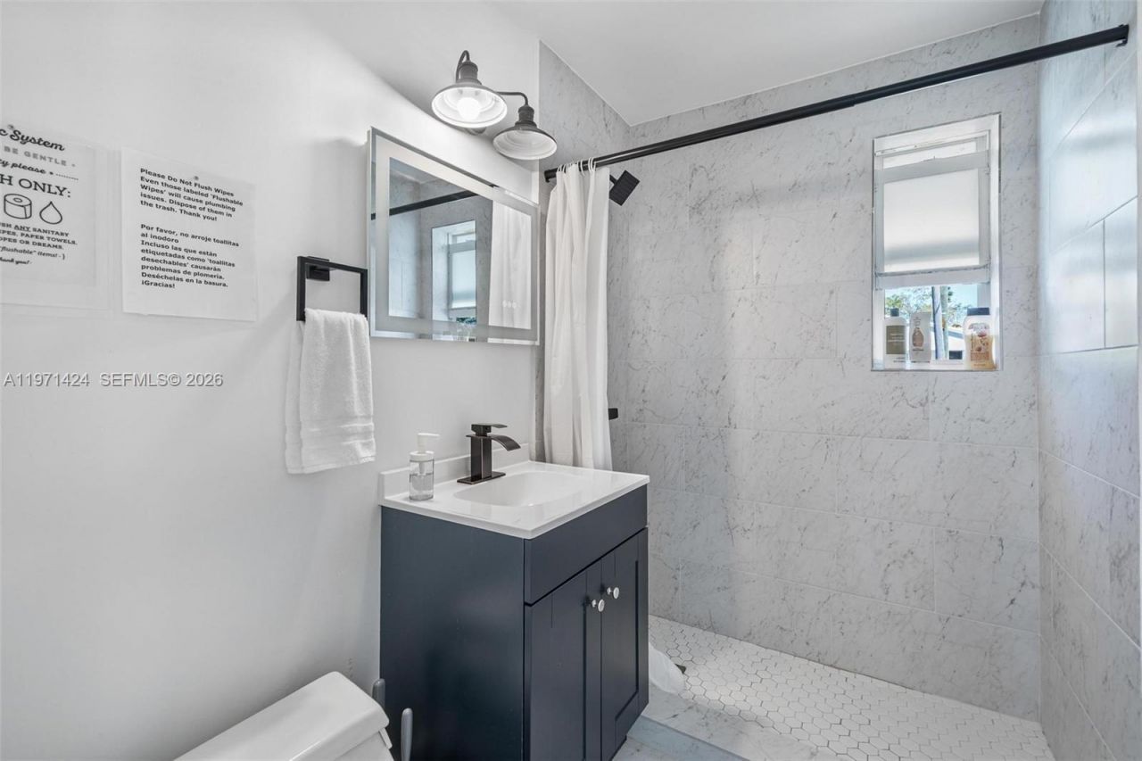 1297 NE 110th Ter, Miami, FL 33161 Photo