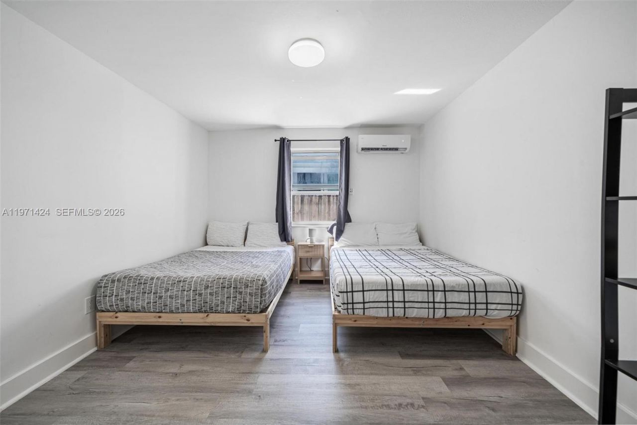 1297 NE 110th Ter, Miami, FL 33161 Photo