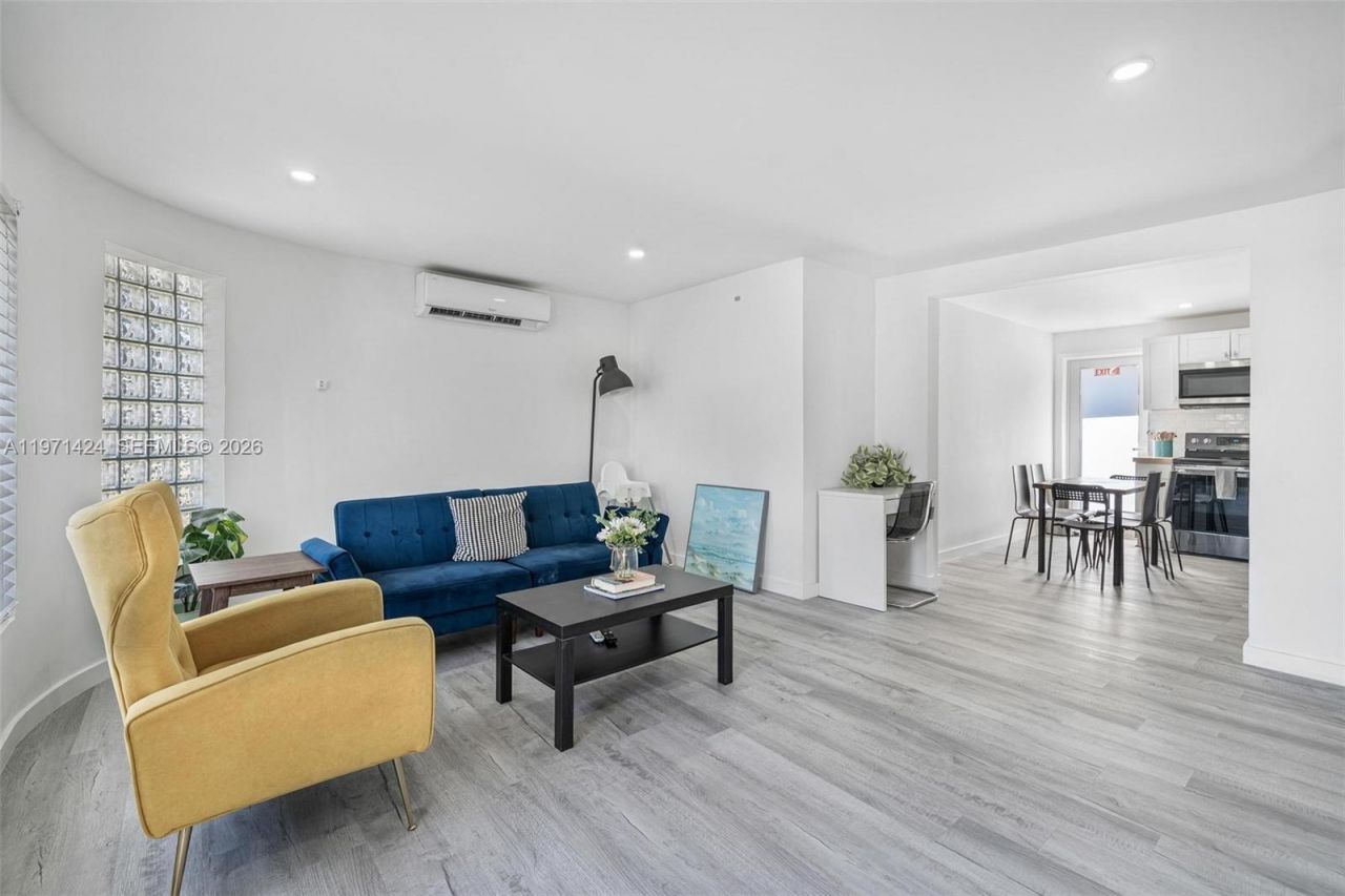 1297 NE 110th Ter, Miami, FL 33161 Photo