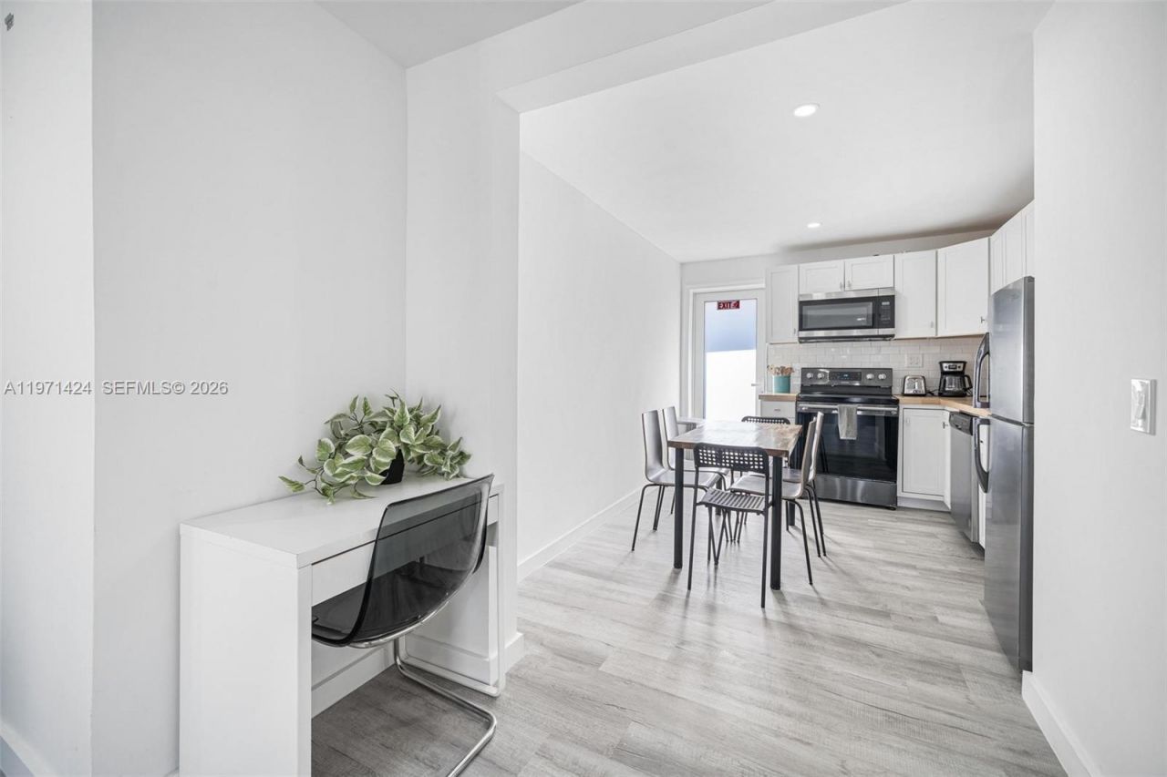 1297 NE 110th Ter, Miami, FL 33161 Photo