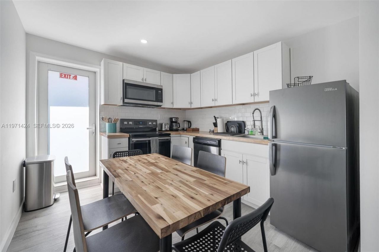 1297 NE 110th Ter, Miami, FL 33161 Photo