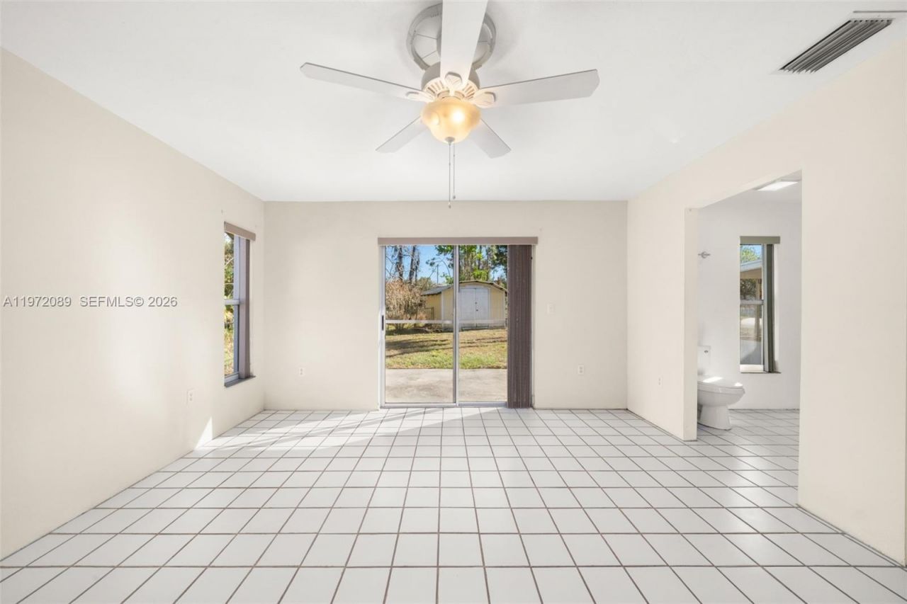 1273 Woodbury Avenue , Sebring, FL 33875 Photo