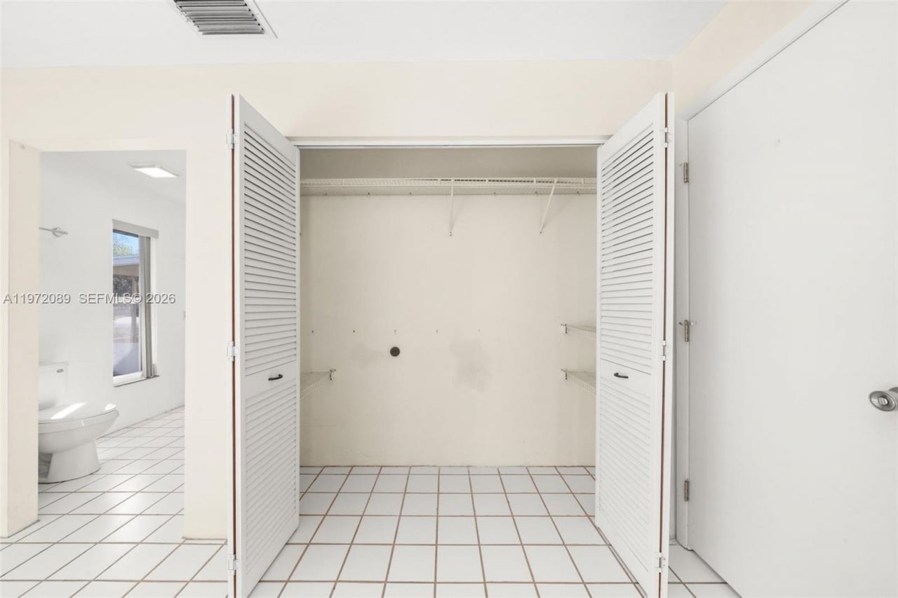 1273 Woodbury Avenue , Sebring, FL 33875 Photo