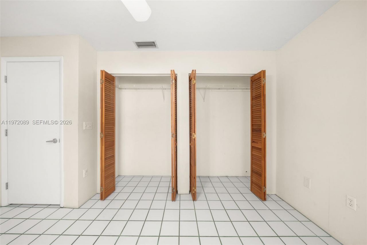 1273 Woodbury Avenue , Sebring, FL 33875 Photo