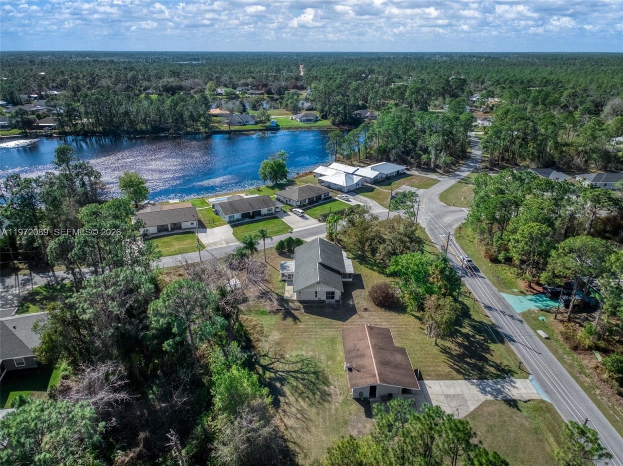 1273 Woodbury Avenue , Sebring, FL 33875 Photo