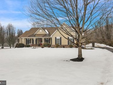 3 JAMES ROAD, REINHOLDS, PA 17569