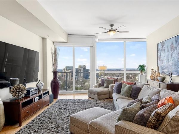 3325 Piedmont Road NE, Unit 2005, Atlanta, GA 30305