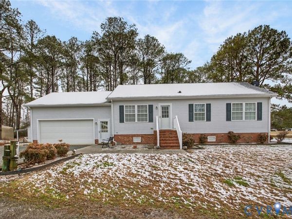 76 Bavon Way, Port Haywood, VA 23138