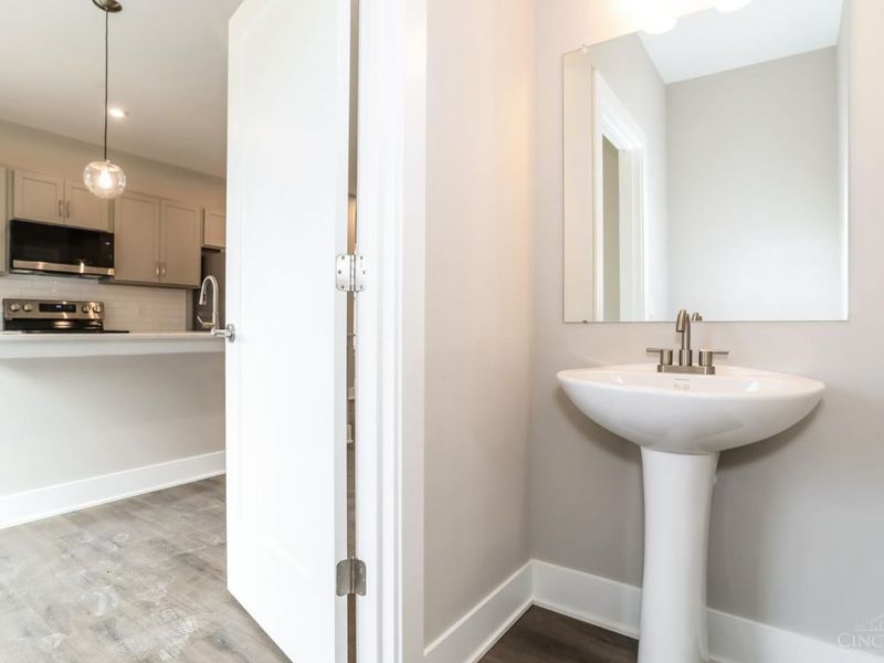 2611 May Street, Cincinnati, OH 45206 Photo 17