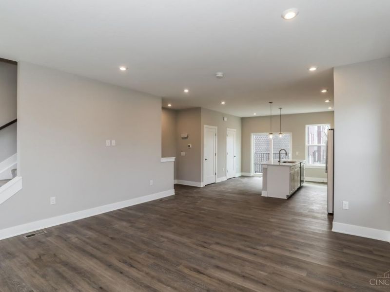 2611 May Street, Cincinnati, OH 45206 Photo 3