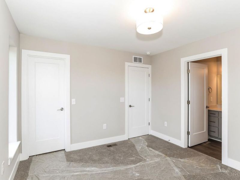 2611 May Street, Cincinnati, OH 45206 Photo 8