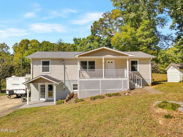 123 Hallborough Drive, Jonesborough, TN 37659