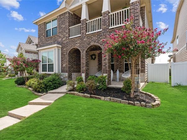 1120 Black Cherry Drive, Aubrey, TX 76227