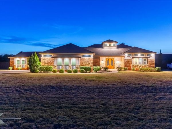 302 Southwind Circle, Abilene, TX 79602